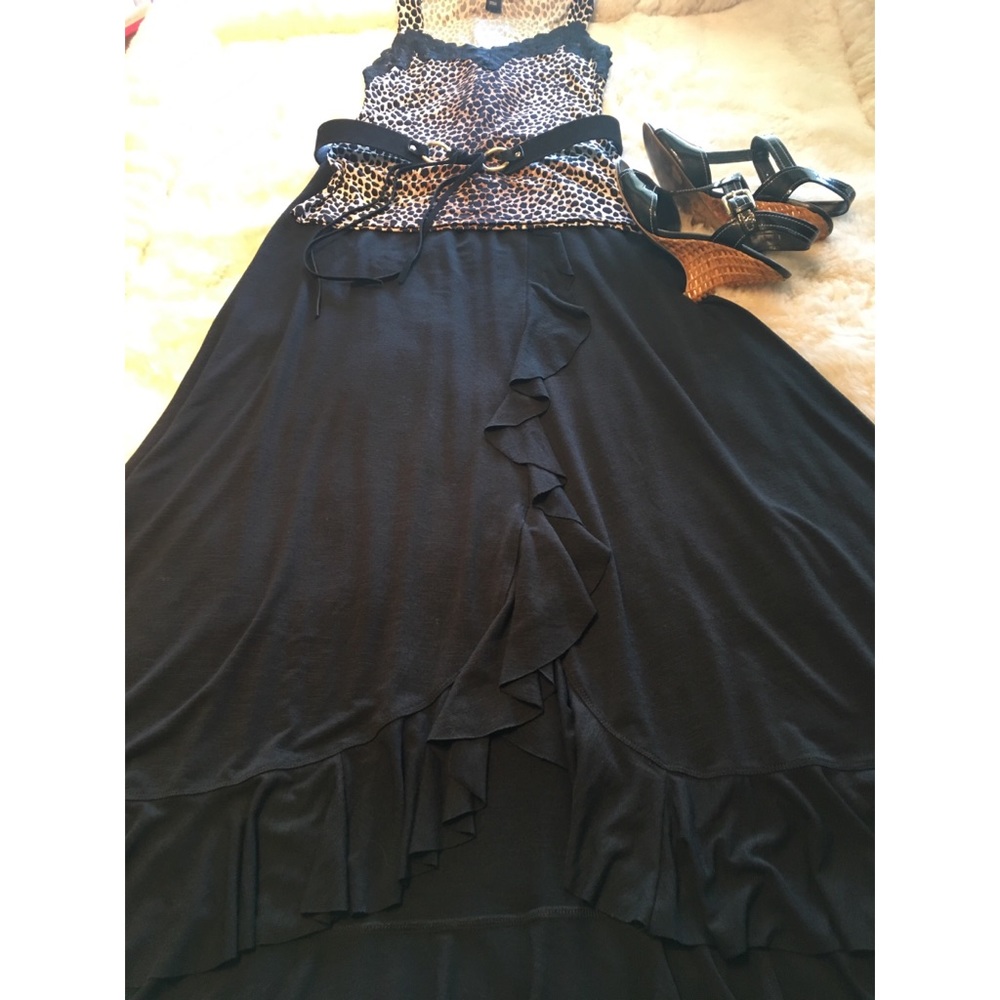 Soft t-shirt fabric maxi skirt with side ruffle - Picture 7 of 7